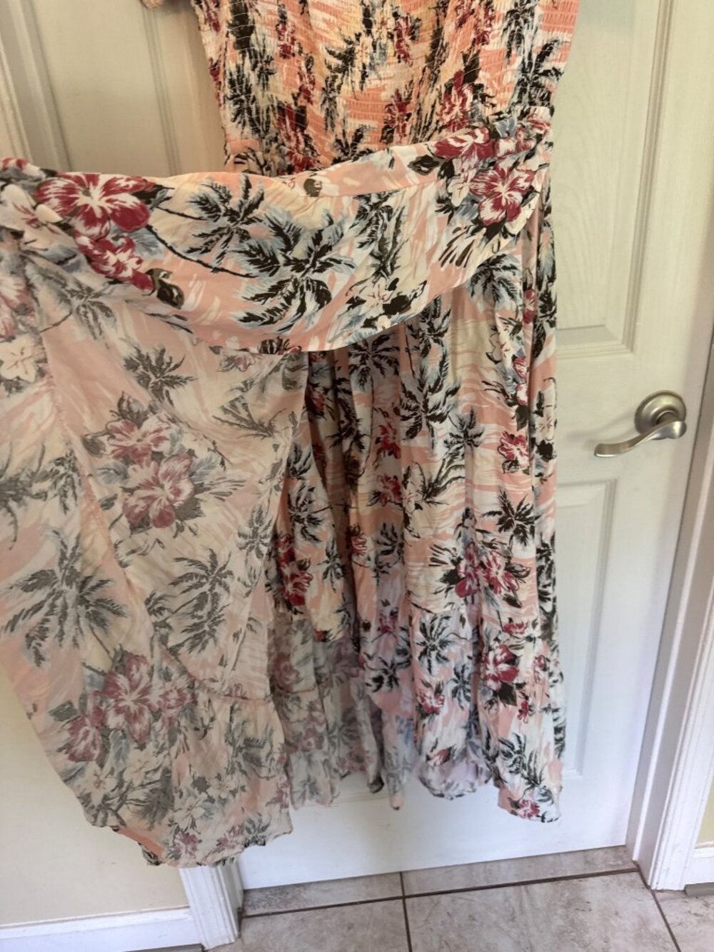 Torrid Off The shoulder Short Sleeve Tropical Maxi Length Dress Size 2 (2X) - Picture 5 of 9